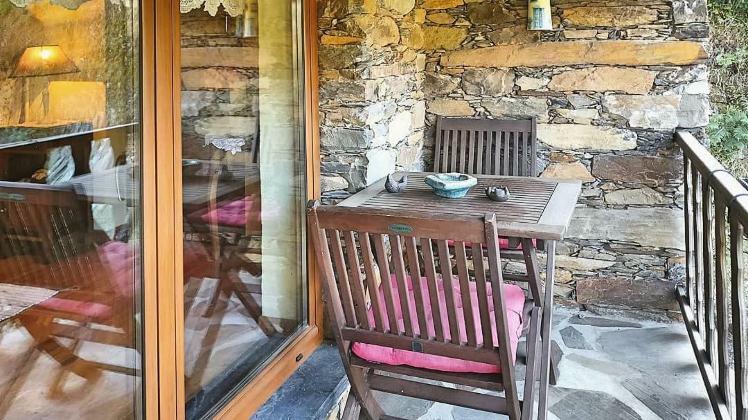 A Casa Da Natalia Guest House Cha de Alvares Exterior photo
